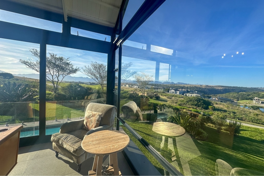 5 Bedroom Property for Sale in Oubaai Western Cape